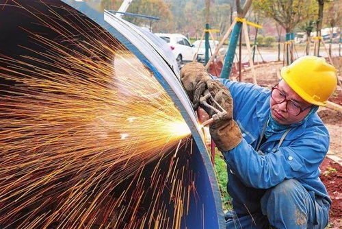 黨旗紅 勞動美丨全國工人先鋒號東江引水工程項目部 以匠心工程確保群眾用水無憂